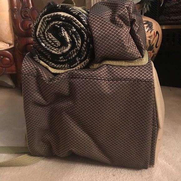 Picnic Basket Backpack - Picture 9 of 9